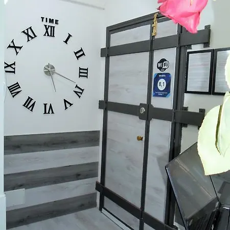 Guest house Mirabilia Golden *